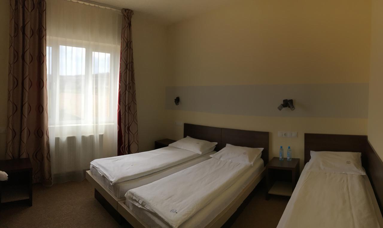 Motel Kilometrul Zero Dragasani Exterior foto